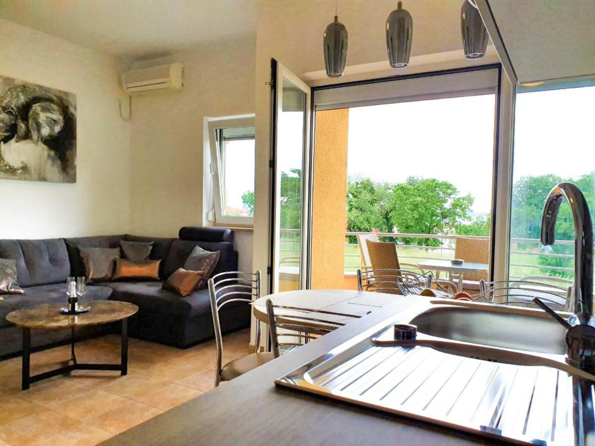 Apartmán Lastovka Pošesi Medulin Exteriér fotografie